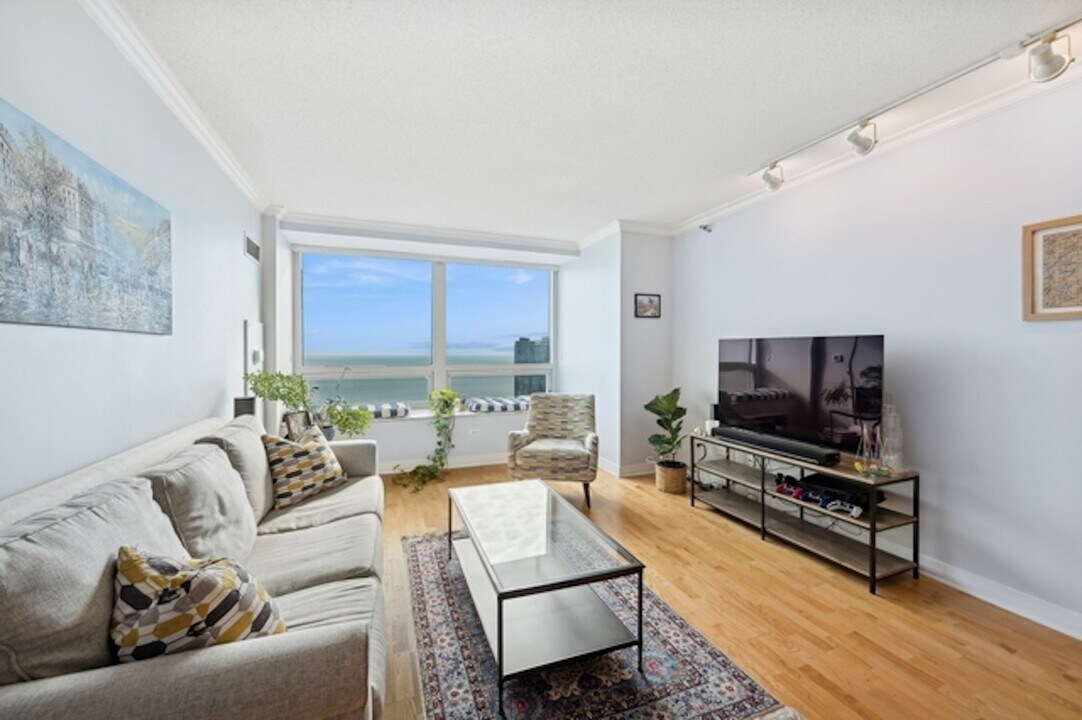 512 N McClurg Ct, Unit 4606 in Chicago, IL - Foto de edificio