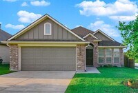 100 Brookside Dr photo'