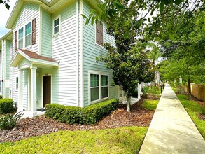 8996 Silver Pl in Kissimmee, FL - Building Photo - Building Photo