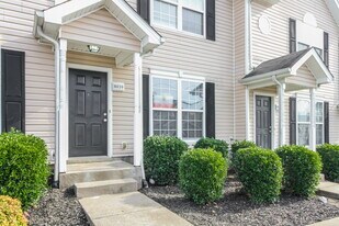 8030 Logan Dr in La Vergne, TN - Building Photo