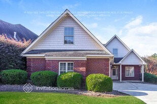 9207 Golfview Cir in Covington, GA - Building Photo