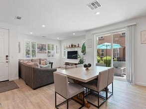 17065 Laurel Rd in Morgan Hill, CA - Building Photo - Building Photo