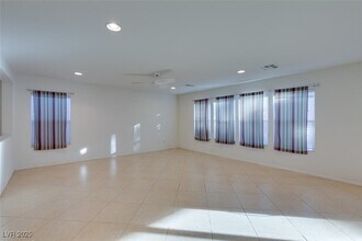 6971 Glencoe Harbor Ave in Las Vegas, NV - Building Photo - Building Photo