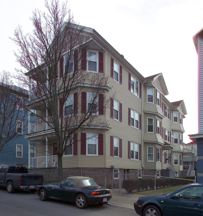 199 Columbia St in Fall River, MA - Building Photo