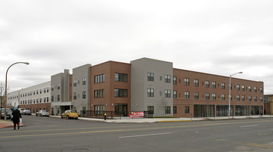 Grand South Senior in St. Louis, MO - Building Photo - Building Photo