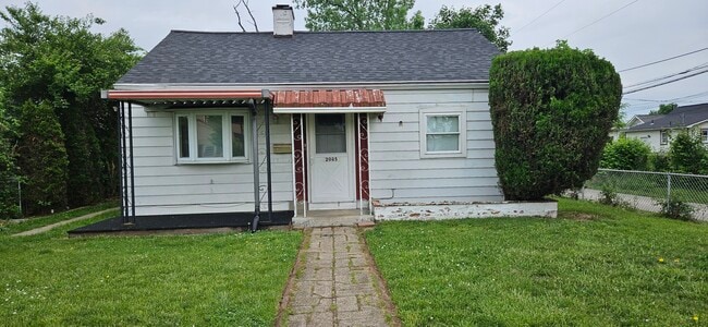 property at 2085 Bellefontaine Ave