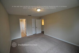 11088 Dusenburg Ct in Jacksonville, FL - Building Photo - Building Photo