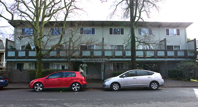 35 Tamalpais Ave in San Anselmo, CA - Foto de edificio - Building Photo