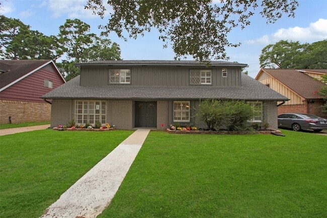 property at 15815 Baytree Dr