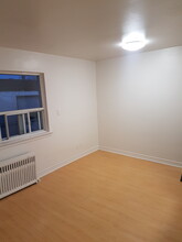3 Birchlea Ave in Toronto, ON - Building Photo - Building Photo