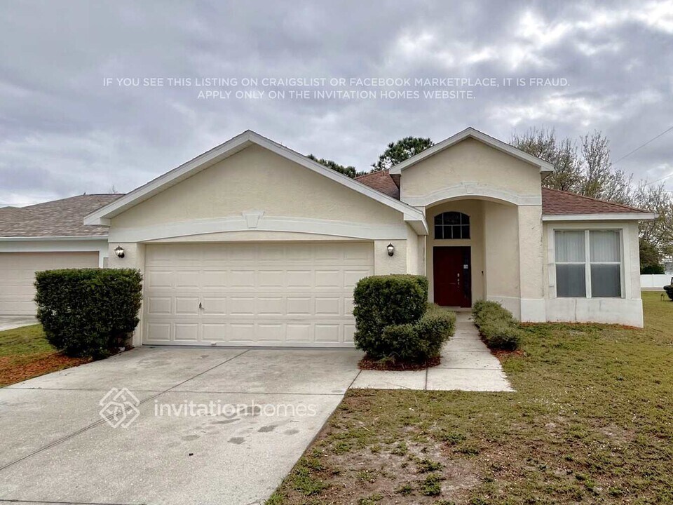 5602 New Covington Dr in Sarasota, FL - Building Photo