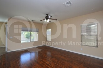 2531 W Desert Vista Trail in Phoenix, AZ - Building Photo - Building Photo