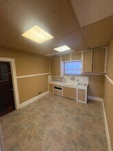 1208 NE Jefferson Ave in Peoria, IL - Building Photo - Building Photo