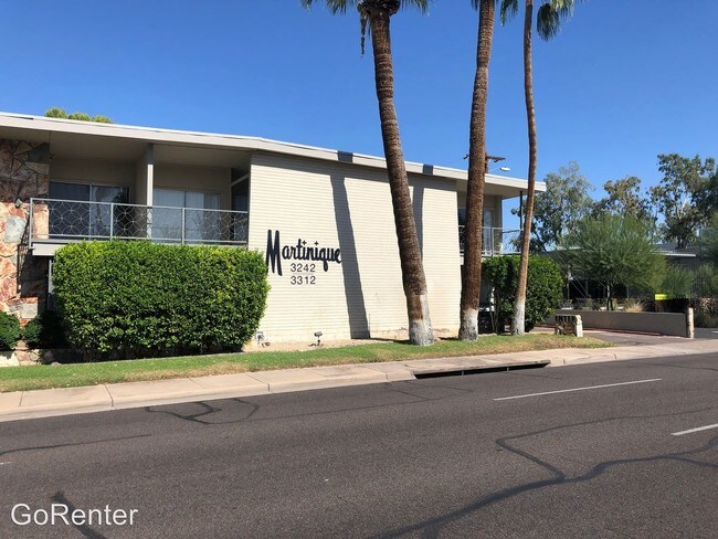 3242 E Camelback Rd-Unit -207 21133626 - Locat in Phoenix, AZ - Building Photo - Building Photo