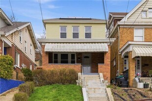 2721 Pyramid Ave in Pittsburgh, PA - Building Photo