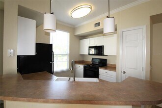 5510 Rosehill Rd in Sarasota, FL - Building Photo - Building Photo