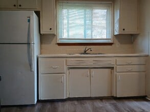 78 E Yale Ave in Pontiac, MI - Building Photo - Building Photo