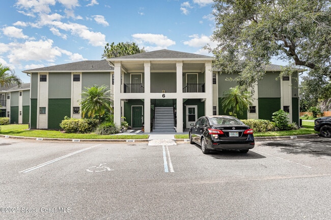 2224 Flower Tree Cir