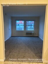 824 E Wyman Ave in Hoopeston, IL - Building Photo - Building Photo