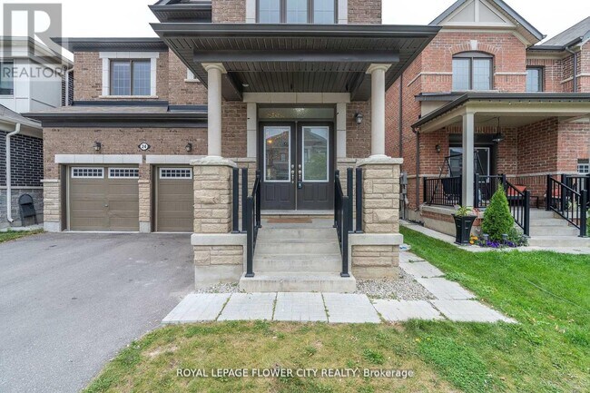 24 Herrick Dr in Brampton, ON - Building Photo - Building Photo