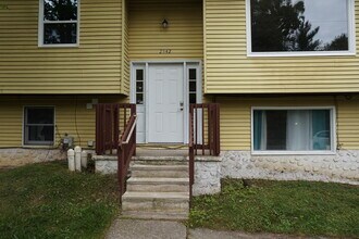 2542 Circleville Rd-Unit -2542 in State College, PA - Building Photo - Building Photo