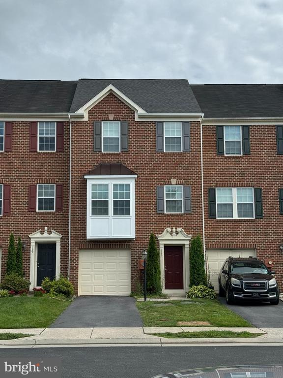 133 Don Quixote Dr in Charles Town, WV - Building Photo - Building Photo
