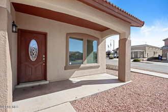 2042 Dreamlight Pl in El Paso, TX - Foto de edificio - Building Photo