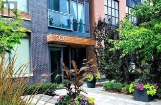 508 Wellington St W in Toronto, ON - Building Photo