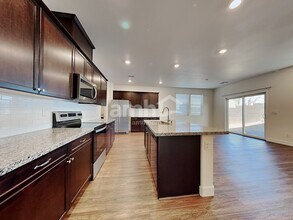 4739 Tree Swing St in North Las Vegas, NV - Building Photo - Building Photo