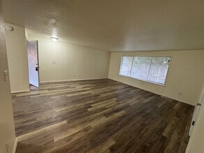 306 S 20th St in Mount Vernon, WA - Building Photo - Building Photo