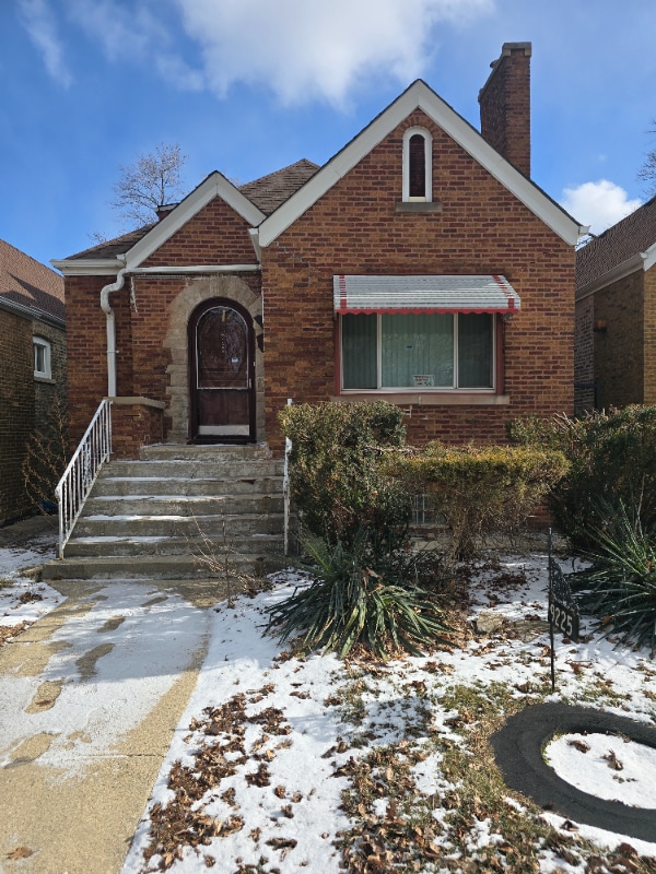 property at 9225 S Marshfield Ave