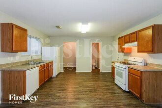 19811 Creston Cove Ct in Cypress, TX - Building Photo - Building Photo