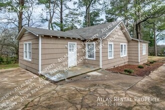 817 Martinwood Rd in Birmingham, AL - Building Photo - Building Photo