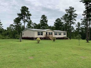 3136 Fairbanks Ferry Rd in Havana, FL - Building Photo - Building Photo