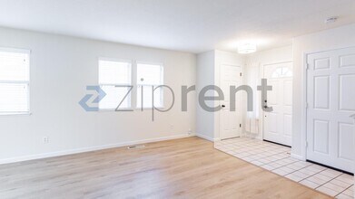 730 Jefferson St in Petaluma, CA - Building Photo - Building Photo