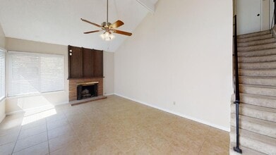 5050 Pearblossom Dr in Riverside, CA - Building Photo - Building Photo