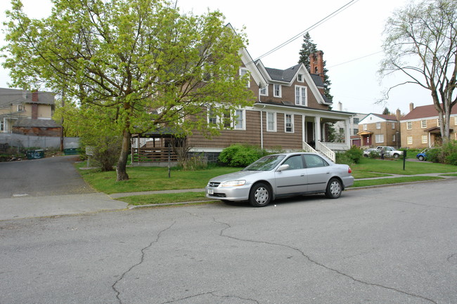 1725 W 1st Ave in Spokane, WA - Foto de edificio - Building Photo