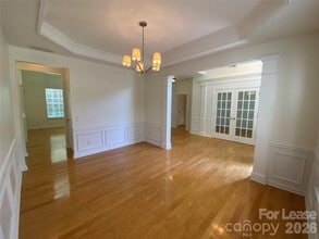 9901 Hazelview Dr in Charlotte, NC - Building Photo - Building Photo