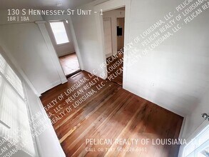 130 S Hennessey St in New Orleans, LA - Building Photo - Building Photo