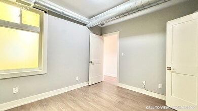 1000 King St E in Hamilton, ON - Building Photo - Building Photo