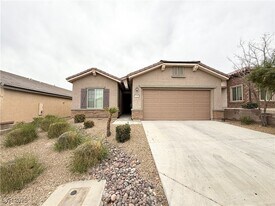 2600 Bechamel Pl in Henderson, NV - Building Photo