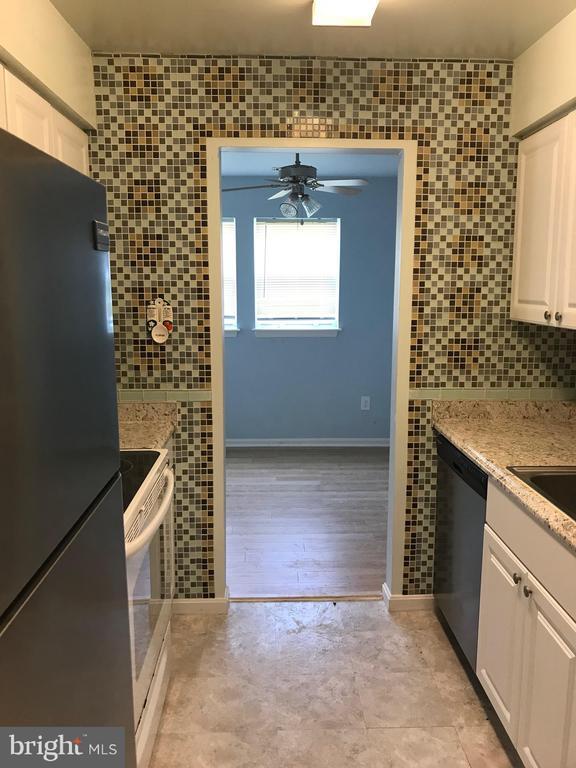 8591 Falls Run Rd in Ellicott City, MD - Building Photo - Building Photo