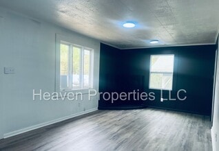 2531 Crispin Ave in Charlotte, NC - Building Photo - Building Photo