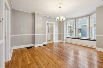 1411 Jersey Ridge Rd in Davenport, IA - Building Photo - Building Photo