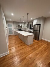 16 Frederick St in Trumbull, CT - Building Photo - Building Photo