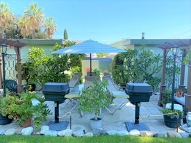 146 S Princeton Ave, Unit 6