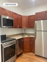 331 Franklin Ave in Brooklyn, NY - Building Photo