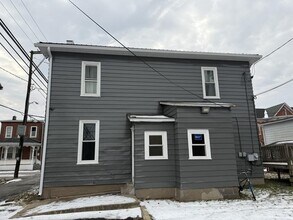 19 Walnut St in Milton, PA - Building Photo - Building Photo