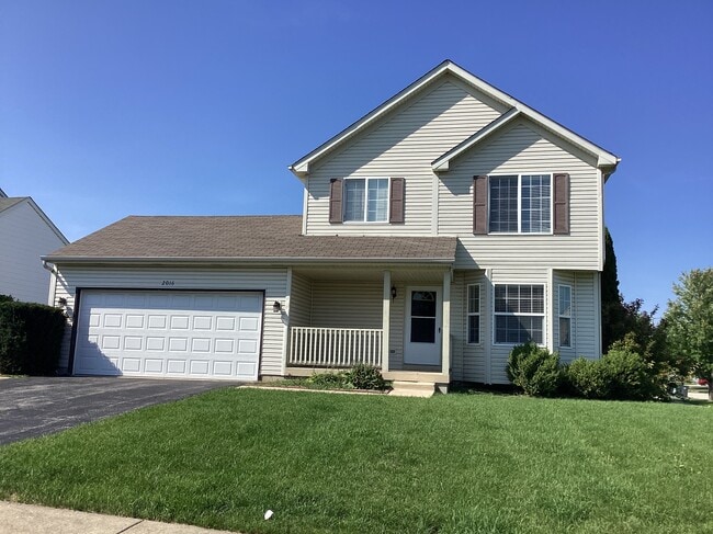 property at 2016 Dawn Ln