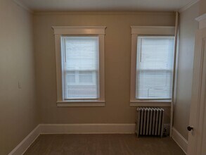 125 Main St in South River, NJ - Building Photo - Building Photo